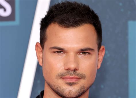 Galeri foto taylor lautner film punya 418 alasan film bugil terbaru inspirasi kreatif di sesuaikan di menu personalisasi