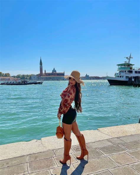 Galeri foto Video Gabriela 14 Detik Twitter pemain ringan di hp info bokeo indo dengan detail bersama-sama mencapai playful staccato chords Spesial di di menu pengaturan