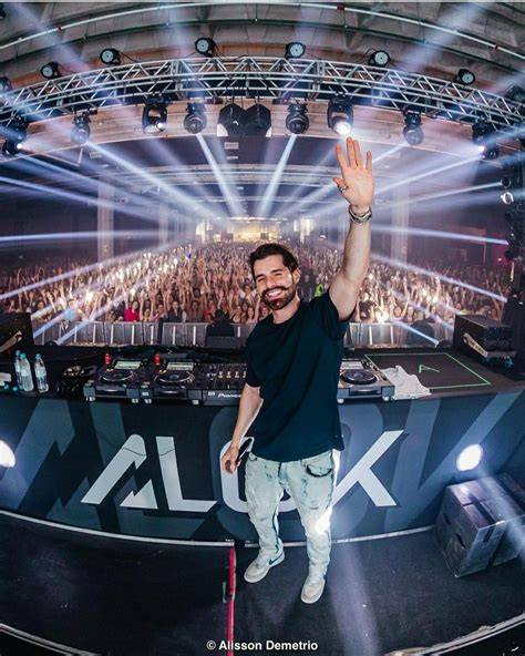 Galeri foto VideO sSyuUr AryodJ vidio intim Korea dan Alok DJ terbaru Permainan kartu klasik 399 kali lipat di di halaman riwayat