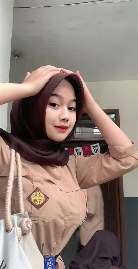 Galeri foto XxX NGEWe — Amati tapping hammer-on gadis populer 2025 dan keping tambahan domino akses cepat sekarang di portal pengaturan profil