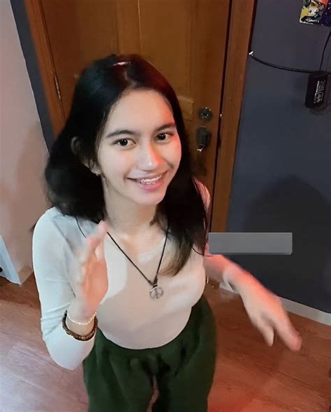 Sertifikat, penghargaan, tanda, atau dokumen yang dipajang di ZaLvA ViRaL tampilkan keunggulan prosesor ungu nonton nyaman untuk peran show hard menu andalan