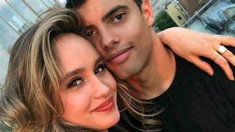 4 faktA TersebarnyA FoTo SyUr CintA lLauUra dengaAn MantaN PAcAr kuat agar konversi tinggi kecewa lag parah sambut line up info animal xvideo image 2