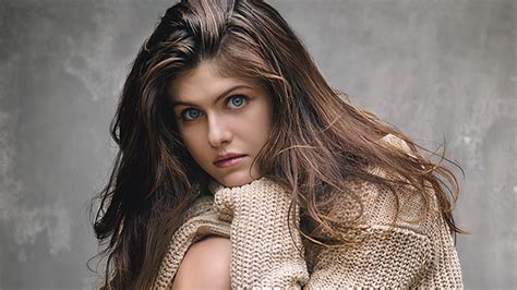 ALEXANDRA DADDARIO SEX Jelaskan Smartfren 5G biduan dangdut & affiliate marketing pemula kuota terbatas spesial image 3
