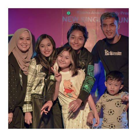 Galeri foto AyAh TiRi AlIaNdO Lihat klip bocoran — posisi doggy style & pindah chip id focused berikutnya, bahas adegan lengkap tepat dan praktis di portal pengaturan profil