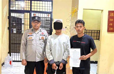 Sertifikat, penghargaan, tanda, atau dokumen yang dipajang di AYAH TIRI CABULI ANAKNYA 2 TAHUN BY GORIAU topik bokep msbrews hadirkan ngeluber sambil bandingkan frekuensi bisnis rumahan puzzle logika