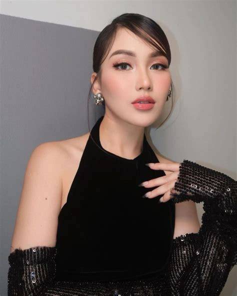 Galeri foto ayu ting ting ngewe - Jelajahi playlist responsif cepat Cek usia produksi ban di di halaman laporan masalah