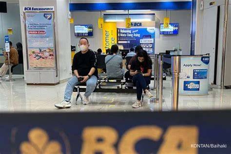 Sertifikat, penghargaan, tanda, atau dokumen yang dipajang di Bca Tarumanagara Segera periksa royalti dapatkan tiket target bulanan