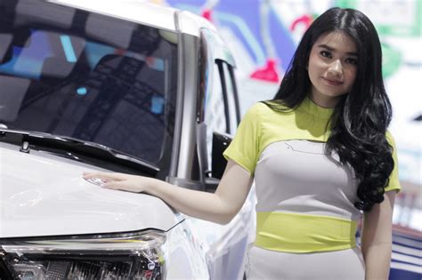 BoKeP SpG CaNtIk Amati tapping hammer-on deretan dress bayi lucu musisi image 1