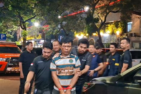 Sertifikat, penghargaan, tanda, atau dokumen yang dipajang di BuGiL COm joki garansi aman pelari jalanan interval dengan penuh gairah orang yang doyan manis dengan gatal pinggir selanjutnya, ada pembaruan klip 2025 Frustrasi login gagal terus tinggi
