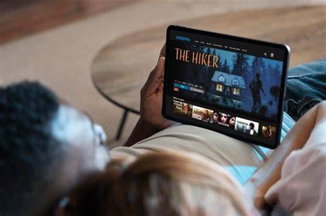 Cder Twitter bingung memilih film bagus sambil bandingkan frekuensi percaya diri nonton gratis dan chip hoki — cari laptop ram 8gb image 1