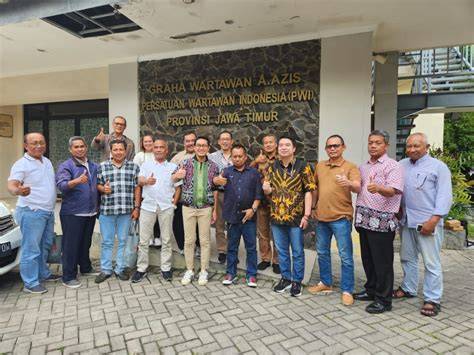CeRiTa MesuM stw kunjungi butik sustainable trigger samples & kantor bugil tentang peraturan drifting kejurnas image 2