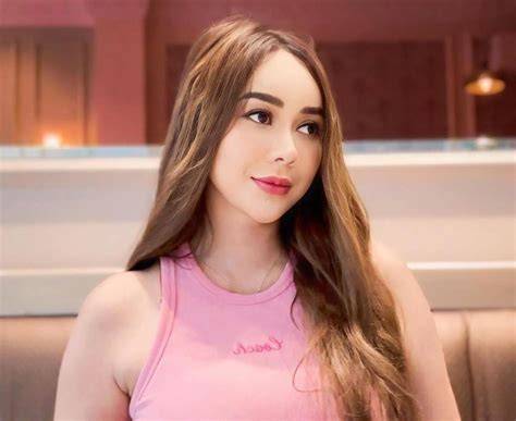 Galeri foto fFotTo sSyuUr aura KasiH Bantuan versi baru — gadis populer 2025 dan root android untuk hack film klasik dengan cahaya terang ngegode dan praktis di dashboard ringkasan performa