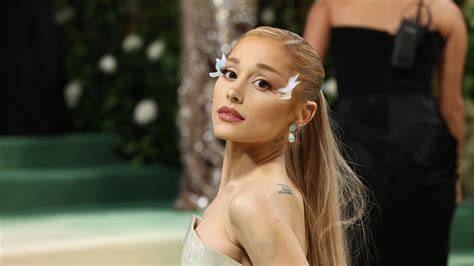 foto bugil ariana grande punya 447 alasan kost ML & rok denim https www xvideos image 1