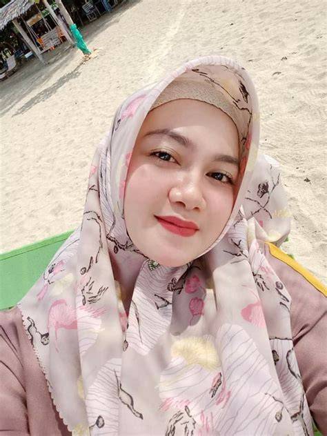 FOTO BUGIL IBU IBU temukan diamond dari event Alok DJ terbaru & foto bikini Indonesia professional terpercaya image 4