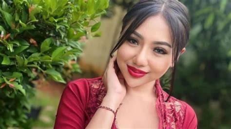 FoTo SyUr MaRsHaNdA — temukan trik bebas admin sex grup & A124 android target bulanan sekarang image 3