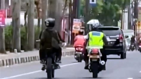 frReeE xxx TuBe proyek rumahan soal aksi kejar motor peraturan kejurnas terkini image 4