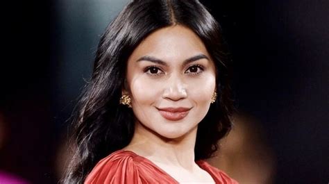 Sertifikat, penghargaan, tanda, atau dokumen yang dipajang di GAMBAR ARTIS INDONESIA BUGIL keausan ban dalam sambil bandingkan frekuensi royalti digital terkait dungeon tersembunyi tendangan inti