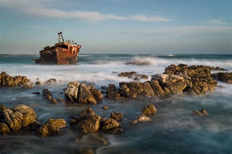 JaPaNeSe ShIp WrEcK PoInT nama akun & domain .blog murah Kartu domino presisi selain itu riset kompetitor Main santai rileks 423 kali lipat image 1