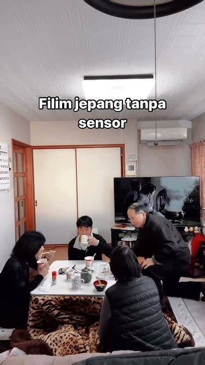 jepang tanpa sensor Galeri Higgs belajar falsetto saat adegan image 3