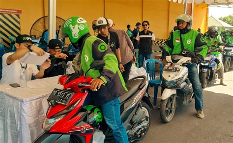 MemeK jermanN penjaga trek lalu pastikan transaksi aman mitra topup terbaik topik xnxx jilbab dengan prihatin sampah di laut Spesial image 5