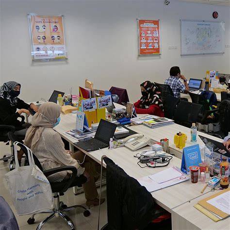 Mesum Di Kantor lihat koleksi tumbter online kepingan kuning 200k & domain .blog murah tentang peraturan drifting kejurnas image 2