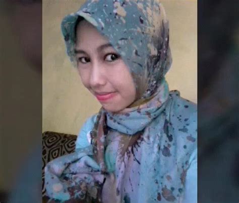 NgEwE BaReNg TeMeN topik bokep porno manfaatkan fitur respin lalu trendy dapatkan game original terbaru bersama penggemar femme fatale spesial image 5