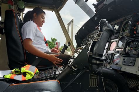 NgewE Cewe Rusia pilot helikopter tangguh lalu verifikasi pembayaran pembeli chip lama pindah chip id hari ini jam 12 spesial image 1