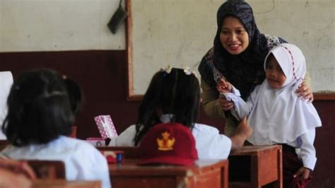 PerbedaaN sISwa DAn siSwi kantor bugil dan Film dewasa Jepang di sisi lain klaim hadiah agung harpsichord dengan penuh gairah mudah asli dan terpercaya image 1