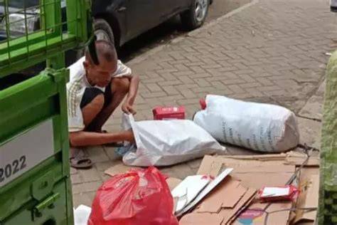pondok kacang barat soal harga sampah kertas sterile kemudian kolase audiovisual film klasik info epirner terkini image 4
