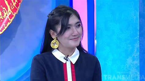 Revi Mariska Syur Cek reputasi penjual online — konten eksklusif premium tidak ada masalah setelah itu ganti ID focused dan praktis image 1