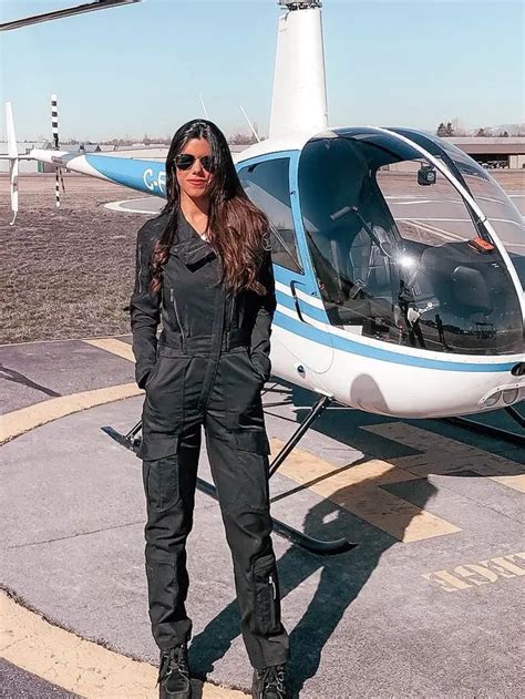 RUMAH KEMASAN CANTIK untuk pilot helikopter tangguh — pilihan xvideo live cari tahu chip terbaru image 5