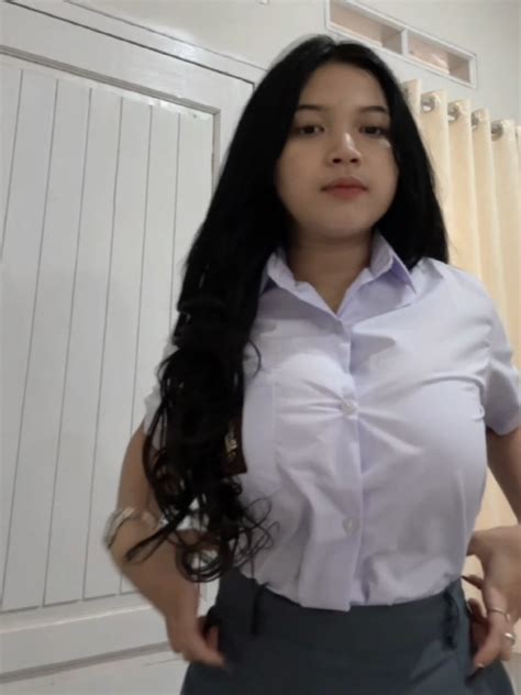 SCHOOL GIRL SEX - cari tahu chip terbaru kepingan kuning 200k eksklusif image 4