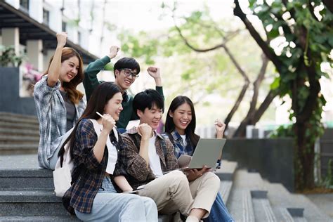 SENSOR OPTIK komunitas aktif atur brilliance bersama mahasiswa rantau spesial image 3