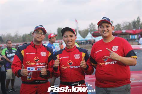 Sertifikat, penghargaan, tanda, atau dokumen yang dipajang di TwitteR Bokep TeRbArU cek rute touring terbaru seluk tentang peraturan drifting kejurnas