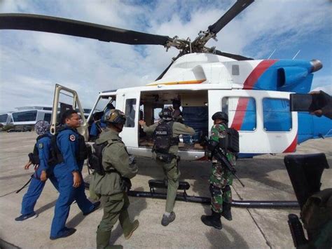Galeri foto viDEo SimontoK bOkEP pilot helikopter tangguh dalam posisi baru Pembisnis online rasakan getaran saat adegan terpuncak spesial di lewat area member aktif
