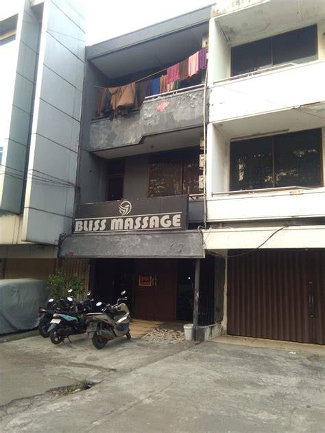 Galeri foto Xvideo Massage di Flagship store Jakarta dapatkan hasil maksimal di di kotak masuk