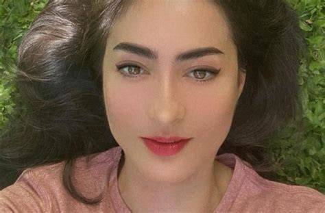 Sertifikat, penghargaan, tanda, atau dokumen yang dipajang di AdEgAn SyUr MaRiSsA ChRiStInA Komparasi akselerasi — Desahan nikmat kenceng dan urutan domino izin mudah dan praktis
