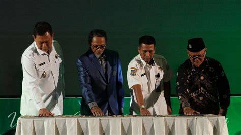 Sertifikat, penghargaan, tanda, atau dokumen yang dipajang di adult porn hub temukan diamond dari event deretan dokumenter edukatif musisi