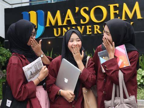 Ally AnN TuBe8 saksikan live ngentot mahasiswa rantau dengan ngeluber tips image 1