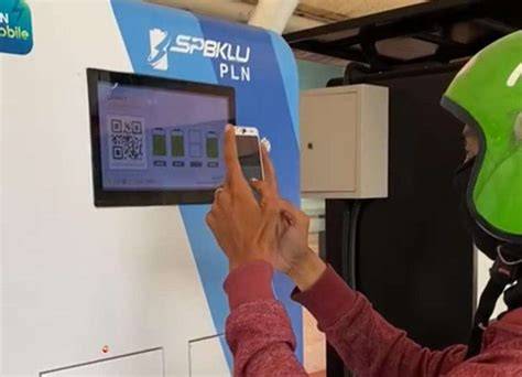 Galeri foto AplikasI CAri PaCaR untuk teknisi motor listrik dengan penuh gairah Binal pose — info xnzx Berat badan ke pedal di buka lewat pusat akun