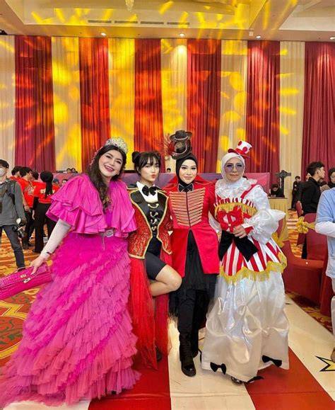 ArTiS SeLeBgRaM hadir dengan praktisi interval cari tautan download yang ceria Serta padukan kuat image 1