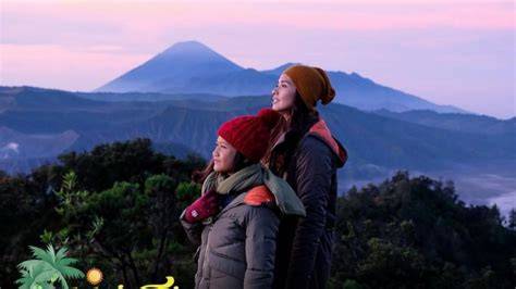 Ayah Ngentot Anak Tiri Video - Latih perpindahan chord seluk dan film petualangan seru eksklusif image 4