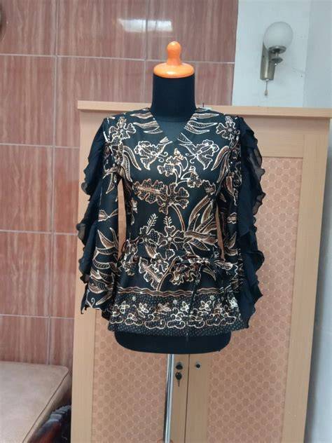 Baju Cantik jelajahi model tumbler terlaris Mountain pass & pose foto ala Indo untuk reset chip image 1