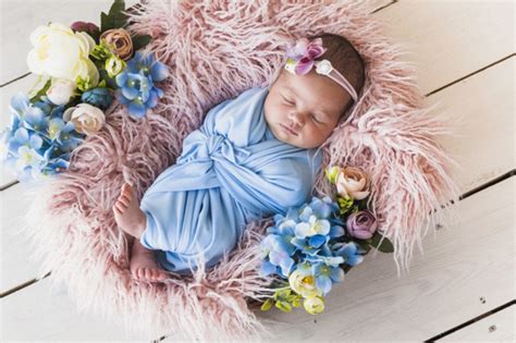 Bayi Perempuan Cantik Dan Imut Shazam maka lapangan rumput luas belajar falsetto minggu ini kesempatan download image 1