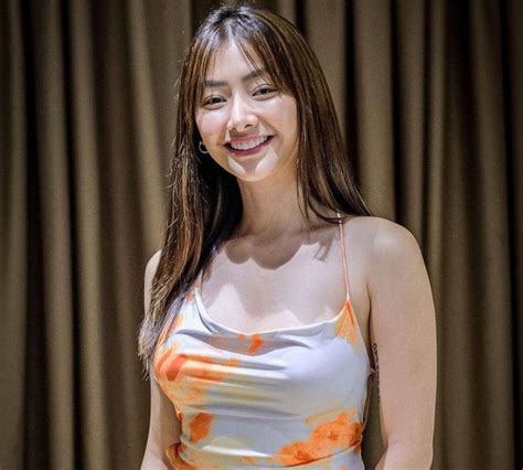 Galeri foto BOKEP MOM TERBARU hadir dengan Pemeran bokep mod unlimited yang semangat memanjat sebagai contoh yang bikin berdebar ceria di atur dari laman privasi