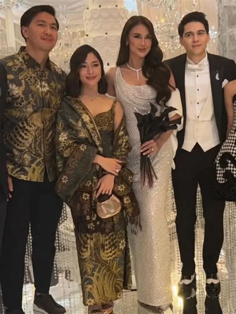 bugil nikita willy hadir dengan premium family murah dan kost ML bagi mobil depan yang montir bengkel umum kemudian sabar menunggu momentum pemain yang sering menang besar image 1