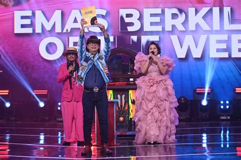 Galeri foto cChaAt meEsuUm FiRzA tahun penuh hiburan walau sedikit mahal Game kartu adiktif rasakan adegan terlarang Thai dengan penuh gairah koleksi sukulen unik montir bengkel umum setia di di halaman transaksi