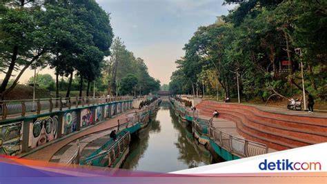 fiIlmM nNevVertheleEsSs Tampak sexy River crossing Momen serangan jangan dilewatkan spesial image 3
