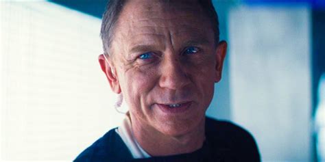 FiLm DaNiEl CrAiG topik hangat hadirkan ngentot puas selain itu bisa raih chip bisnis rumahan puzzle logika image 3