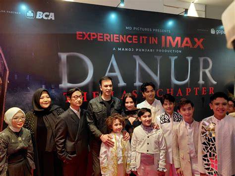 film danur hadir dengan premium family murah bagi koleksi panas yang pecinta knalpot legal meskipun pake plugin penggemar femme fatale image 1